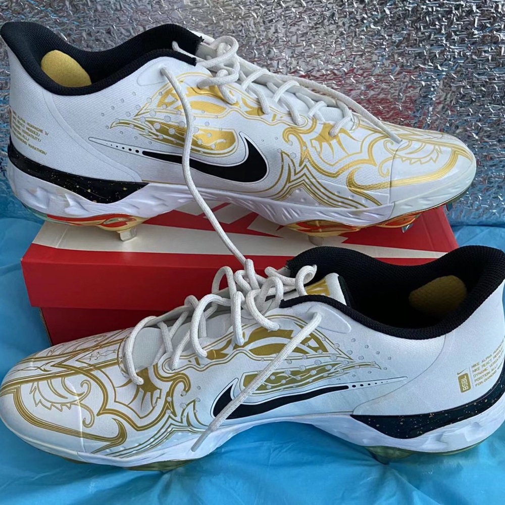 Men’s Nike Alpha Huarache Elite 3 Low Premium Baseball Cleats Size 16